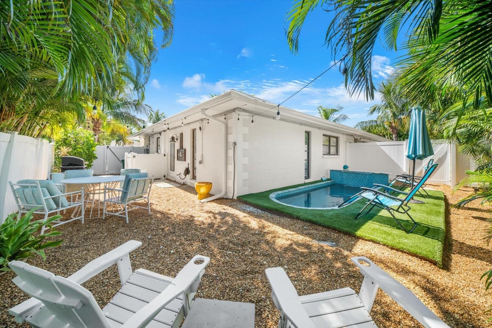400 75th St - Pool - East Unit