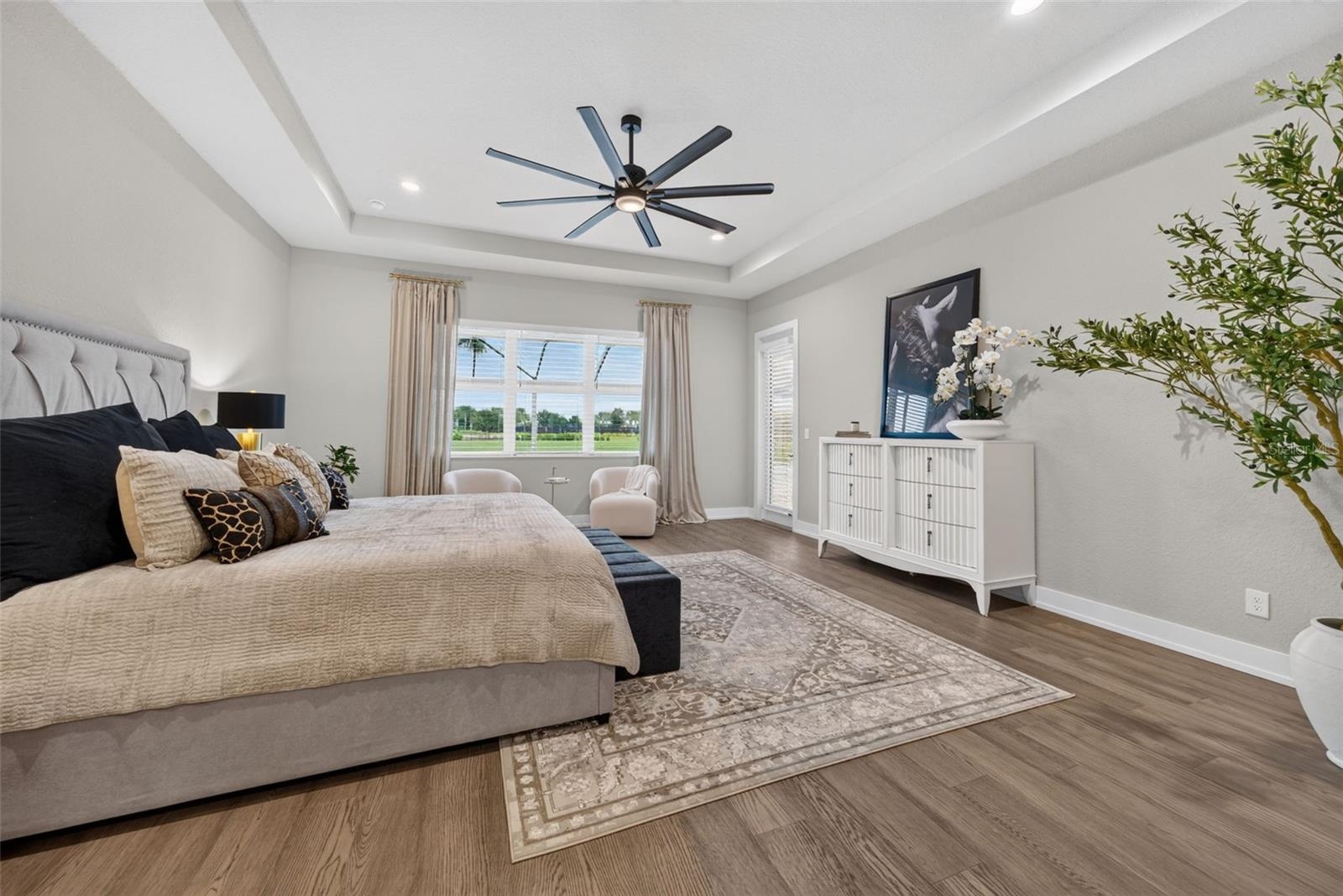 Spacious Primart Bedroom