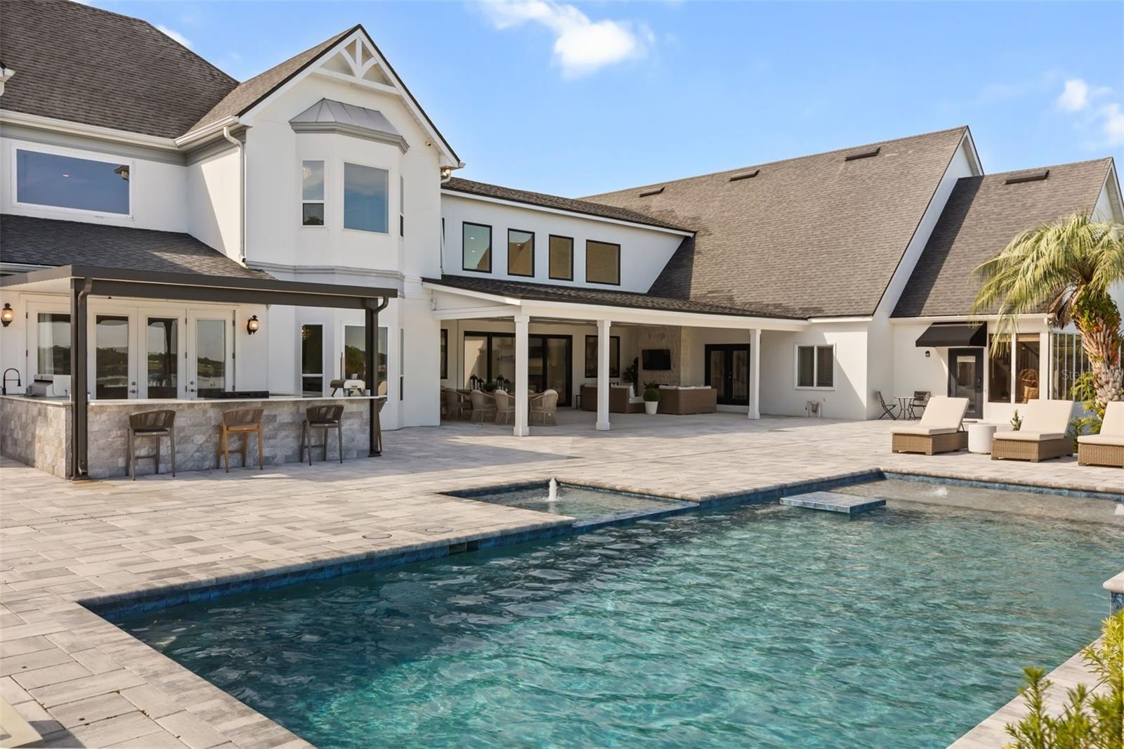 Heated Saltwater Pool & Spa, Outdoor Kitchen and Lanai