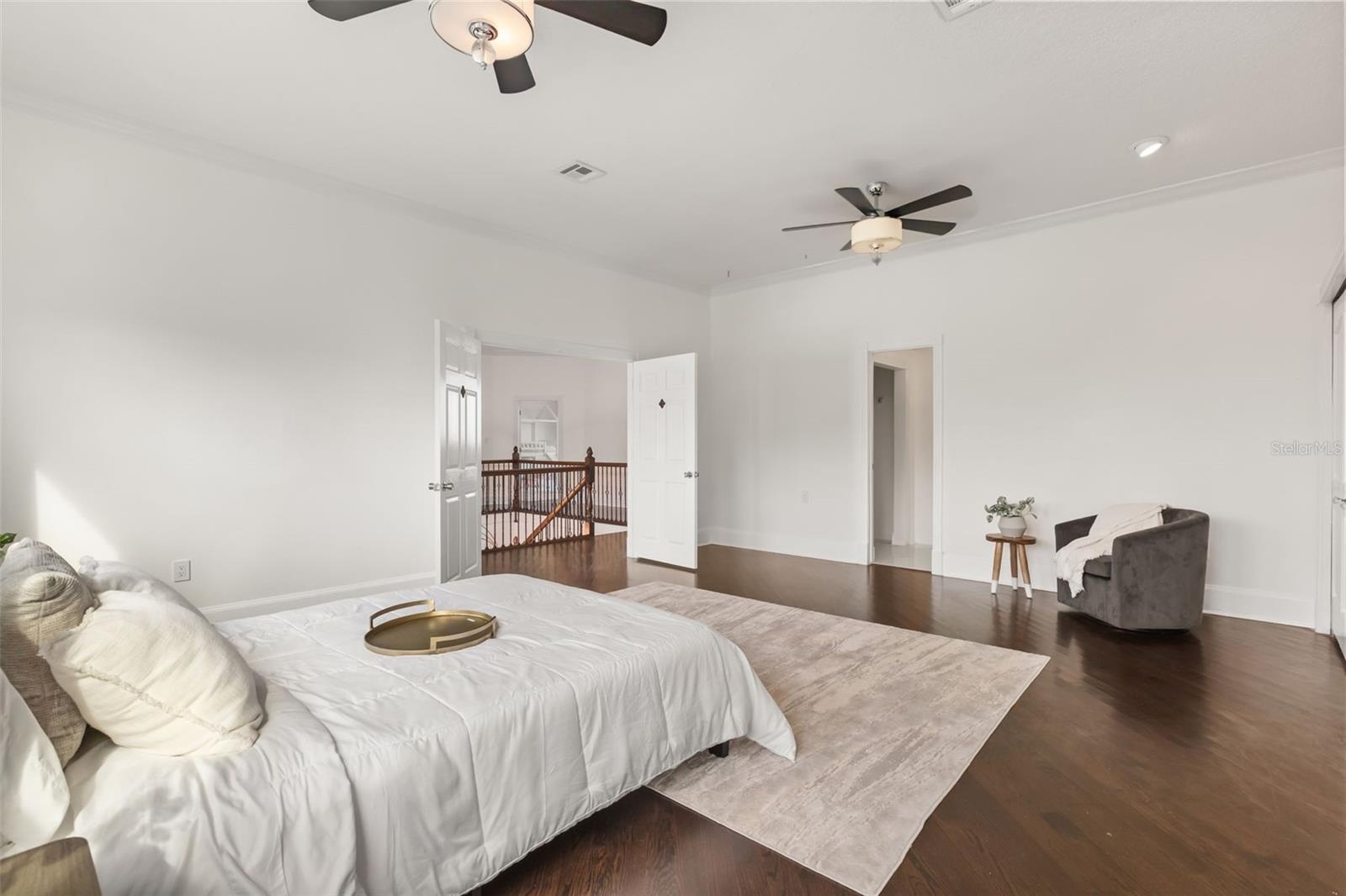 Bedroom 2 (upstairs)