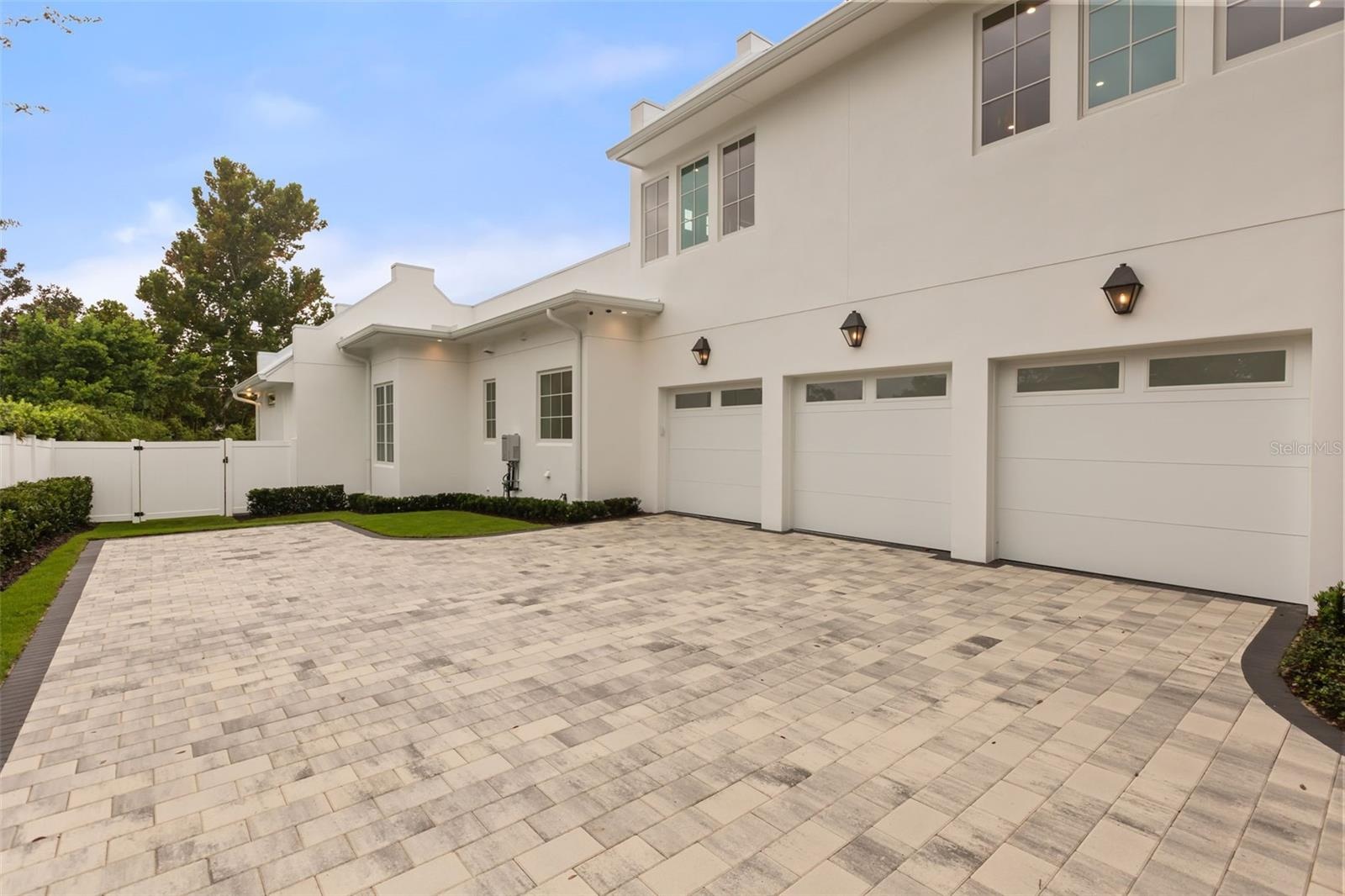 3 car garage