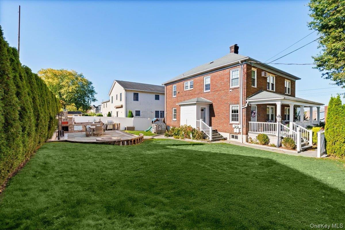 Fenced in Yard