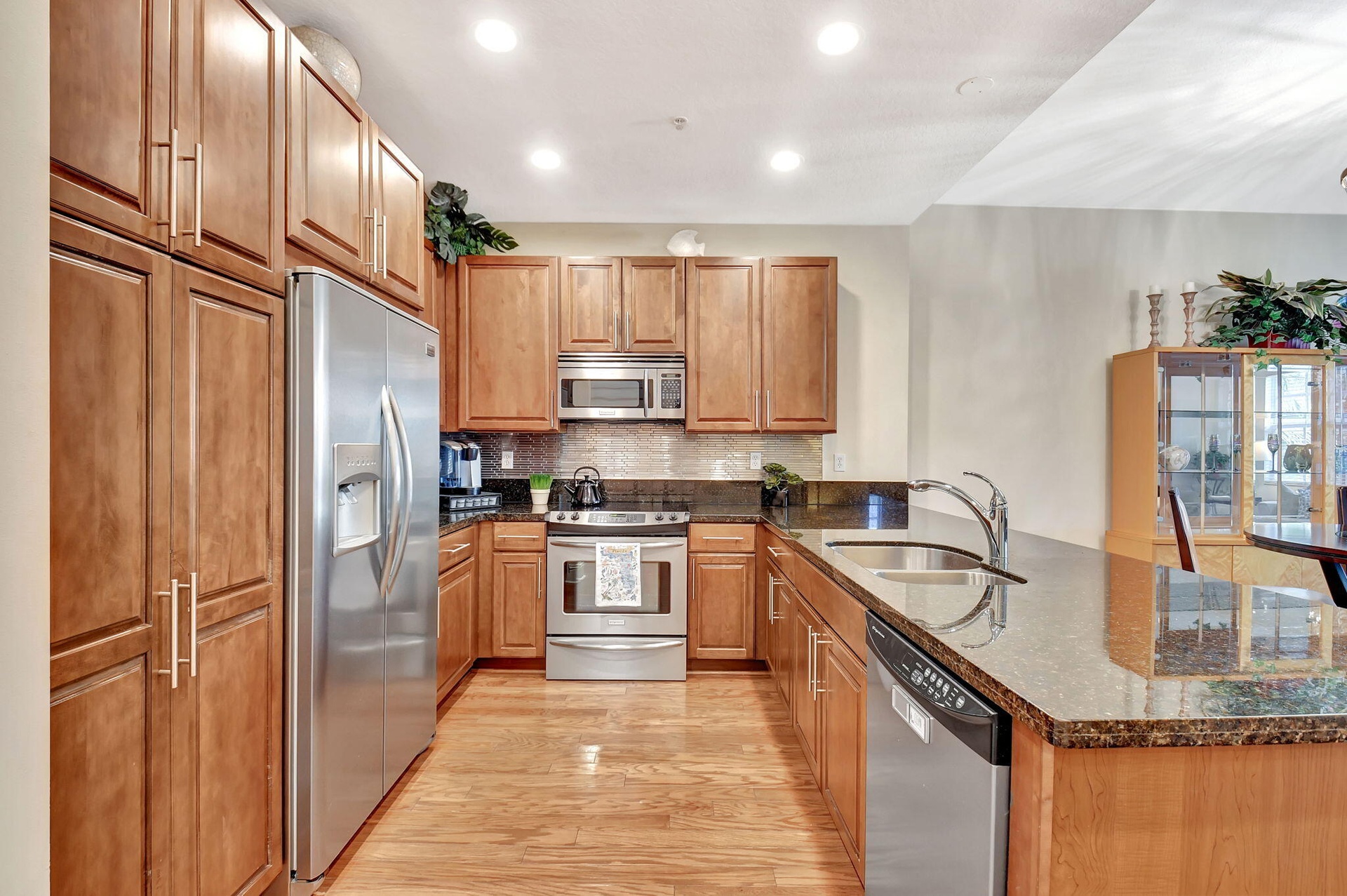 Plenty of cabinet space and pantry
