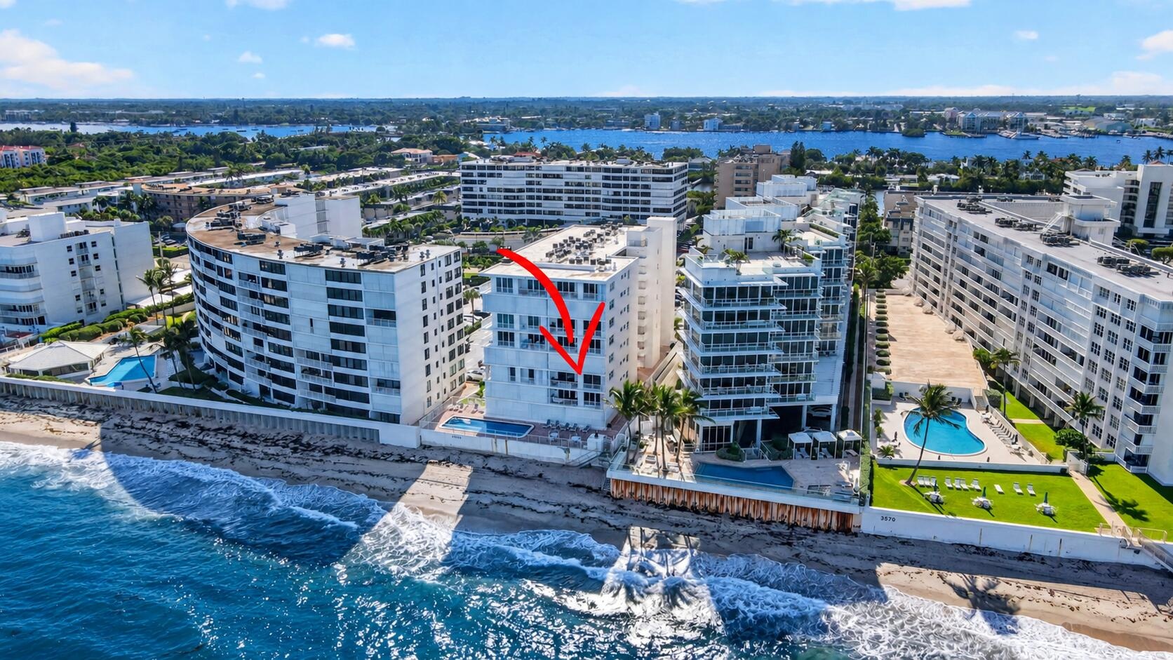 Beachfront property with direct ocean access