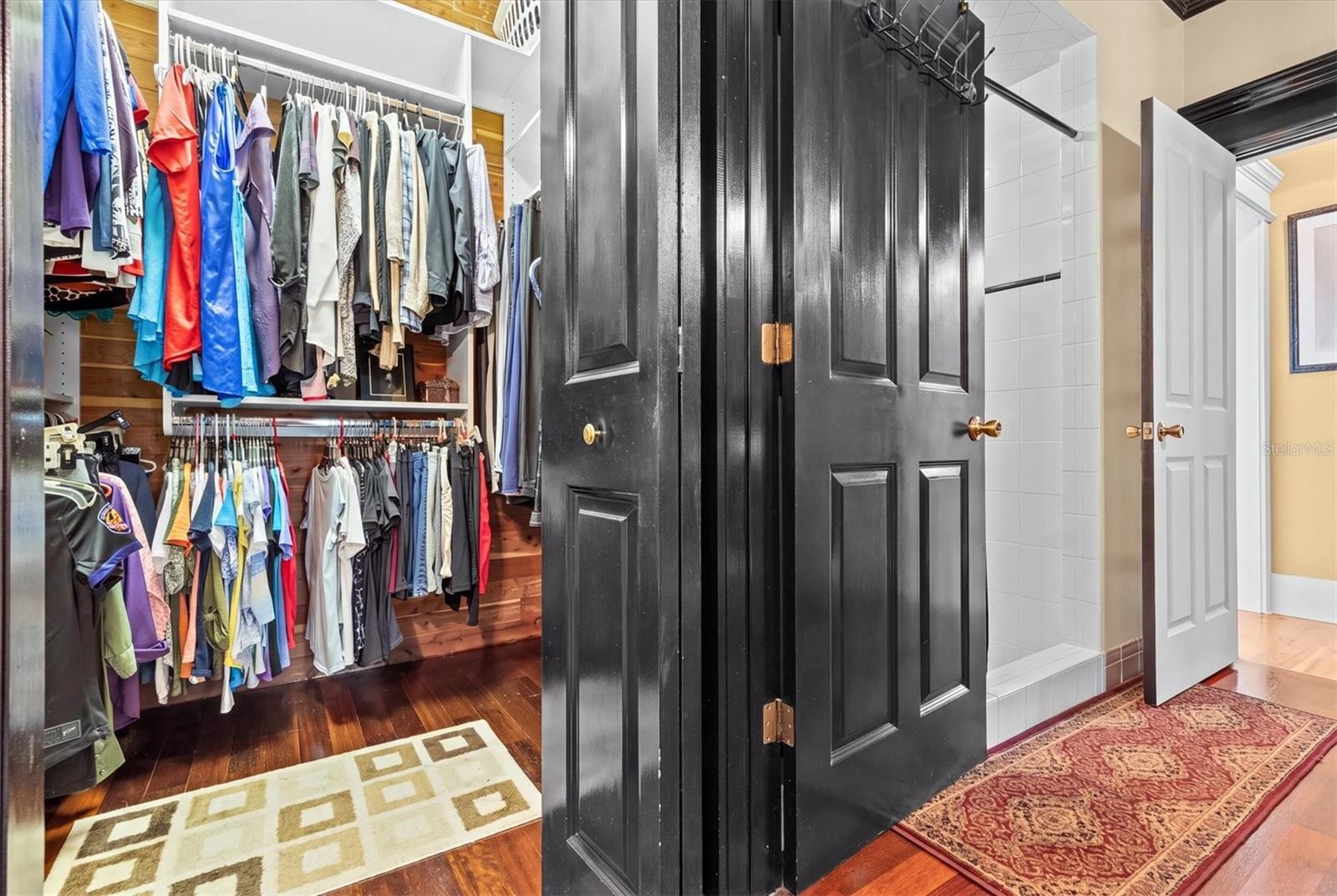 Walk in Closet