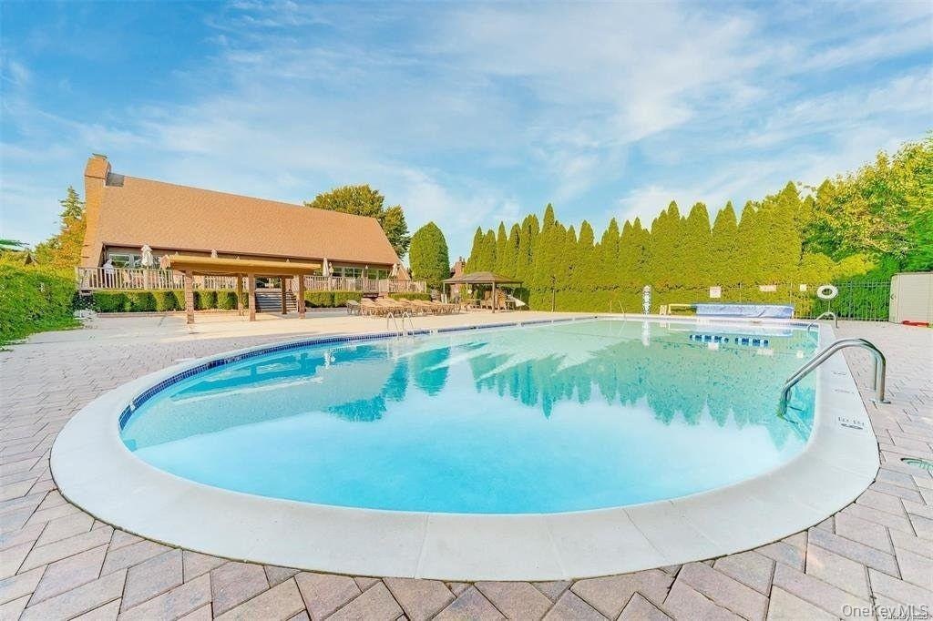 Closeup View Of Community Pool Behind The Clubhouse!