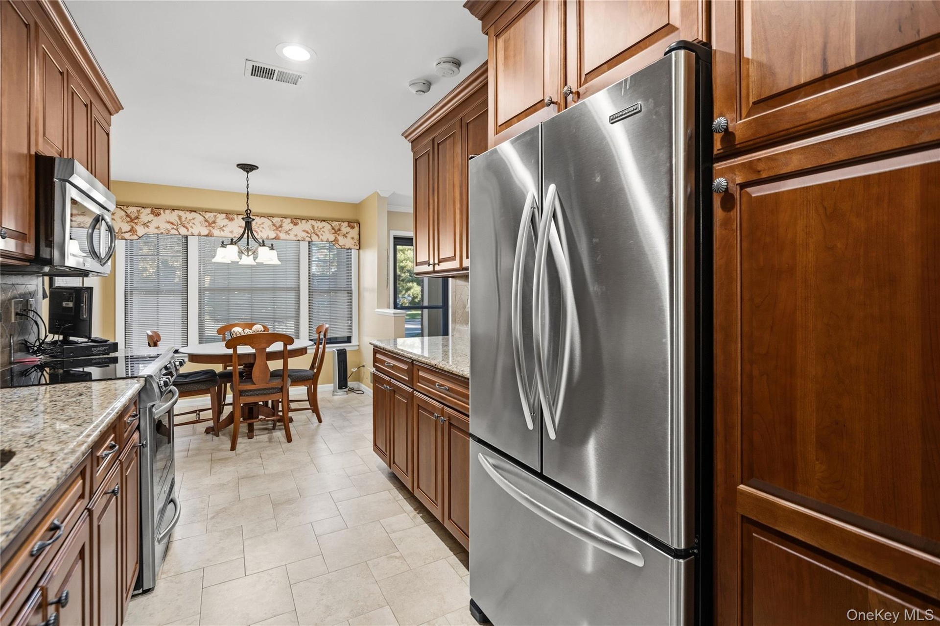 Recently Updated Stainless Steel Appliances!