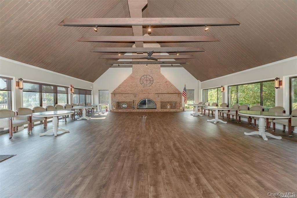 Beautiful Clubhouse With Vaulted Ceiling For Meetings, Card Games, Etc.!