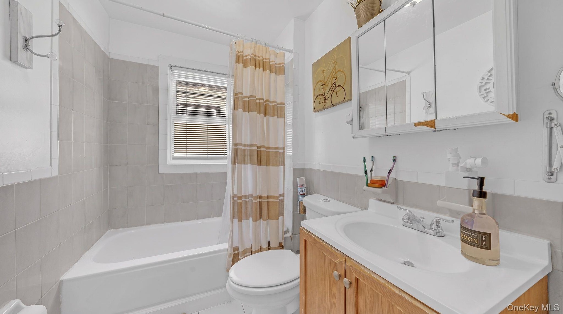 Bathroom #2 on second floor