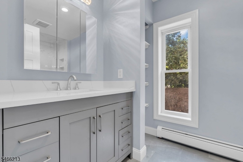 2nd floor bath