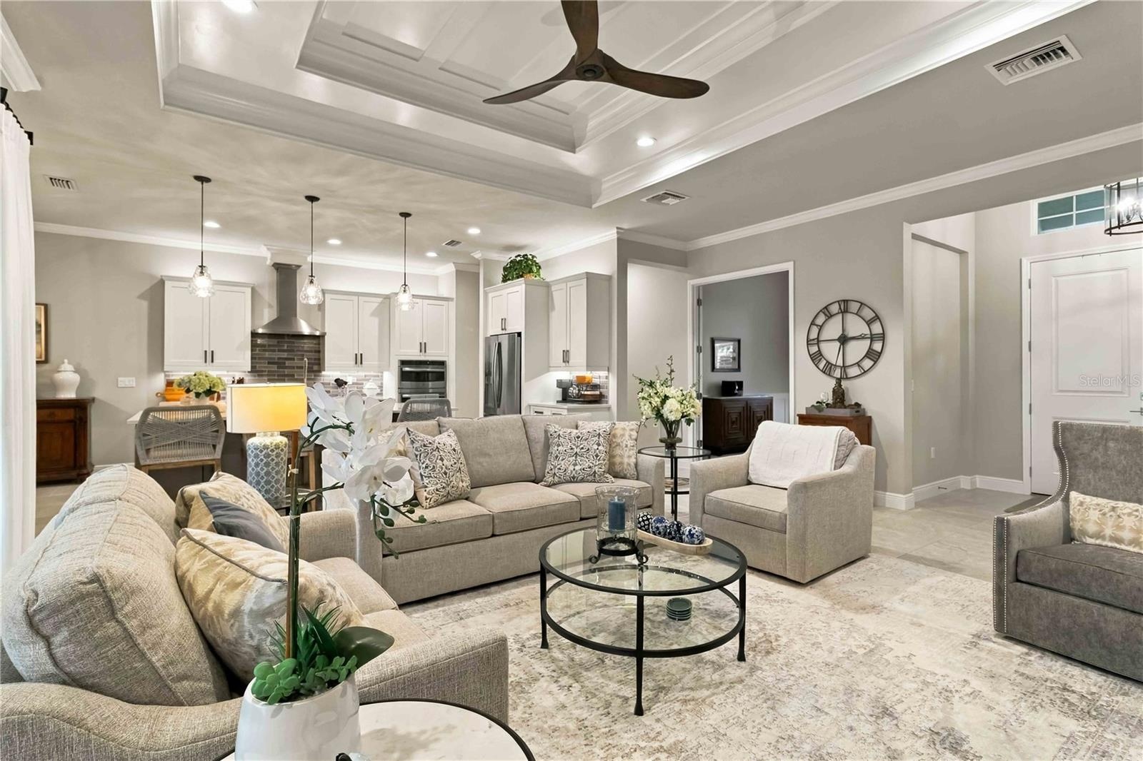 Great Room Tray Ceiling