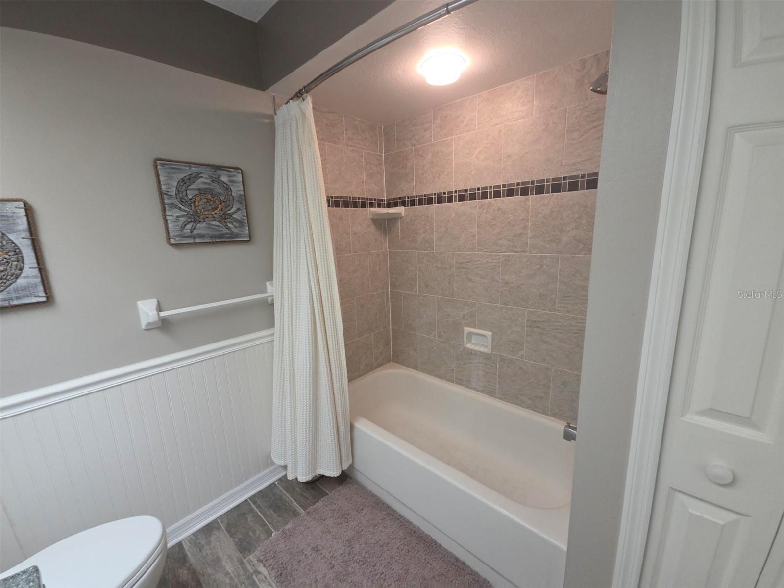 2ND BATH UPSTAIRS