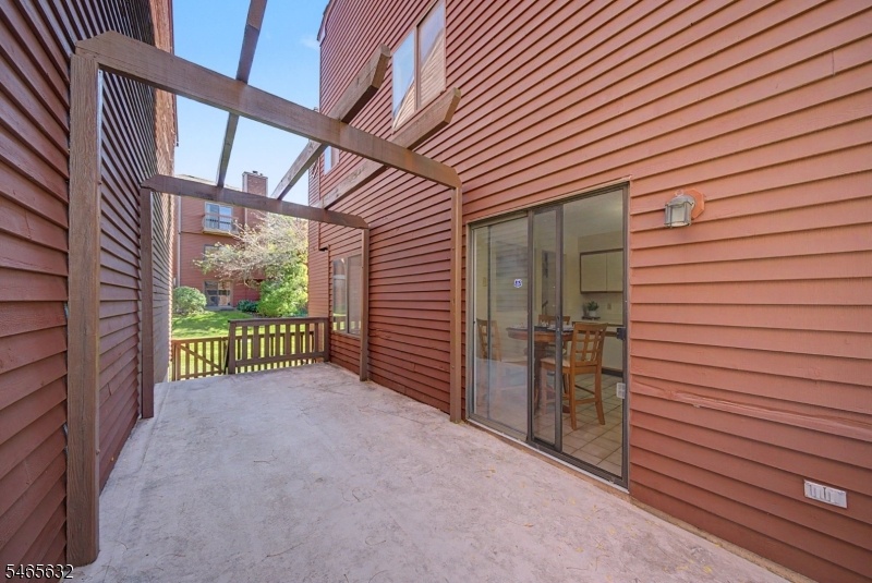 Private Patio Off the Kitchen