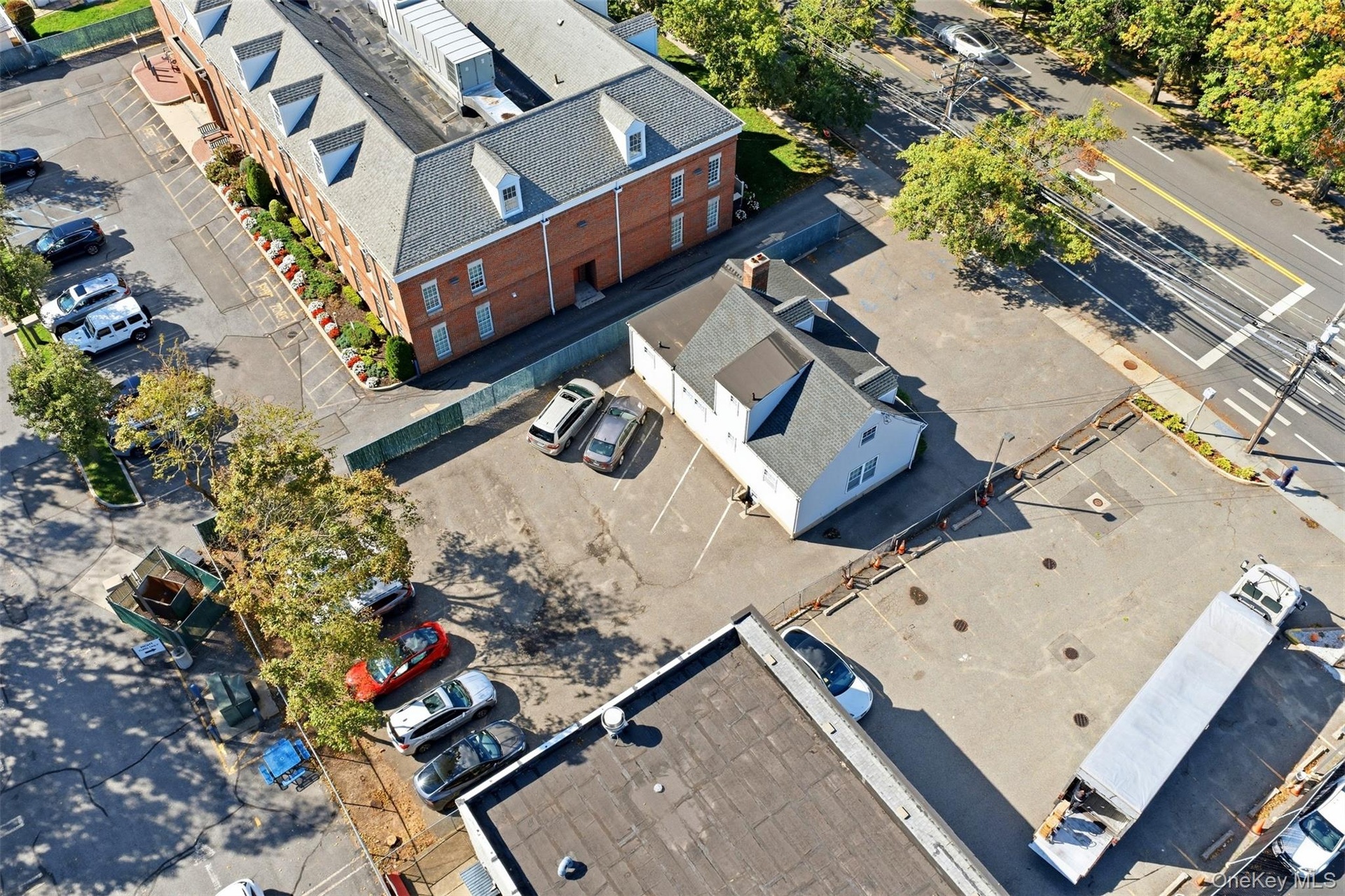 Rear / Front Parking(2 Handicap Spaces)