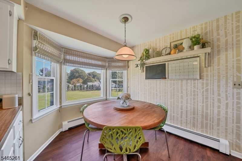 Breakfast Nook
