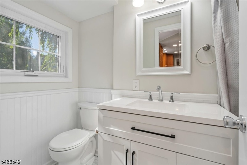 Newly Renovated Bathroom
