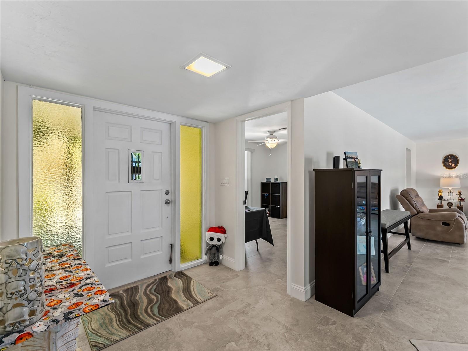 Foyer_2903rdStreet_BonitaSprings_NaturalLight_Corner.jpg