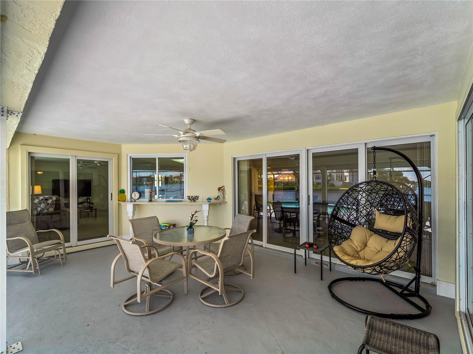 CoveredPatio_2903rdStreet_BonitaSprings_OutdoorLiving_Corner.jpg