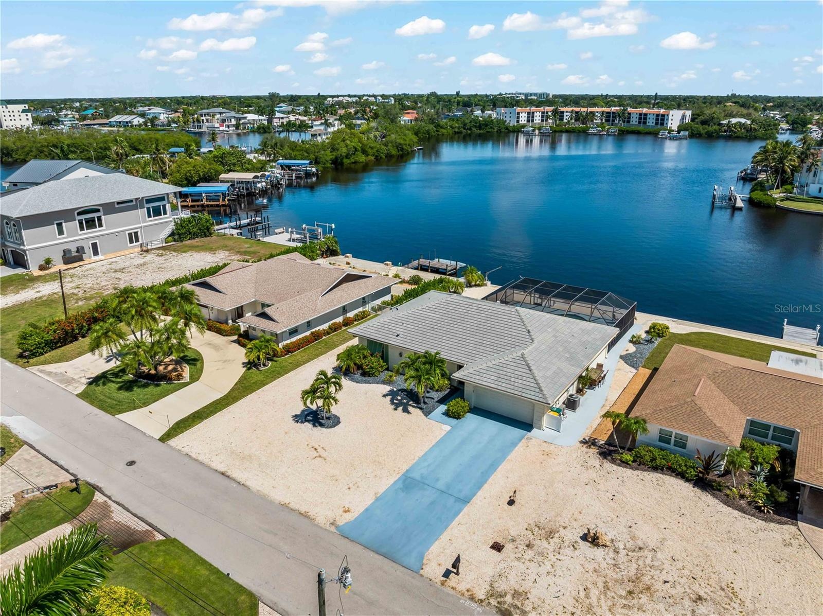 Aerial_2903rdStreet_BonitaSprings_WaterView_Overhead.jpg