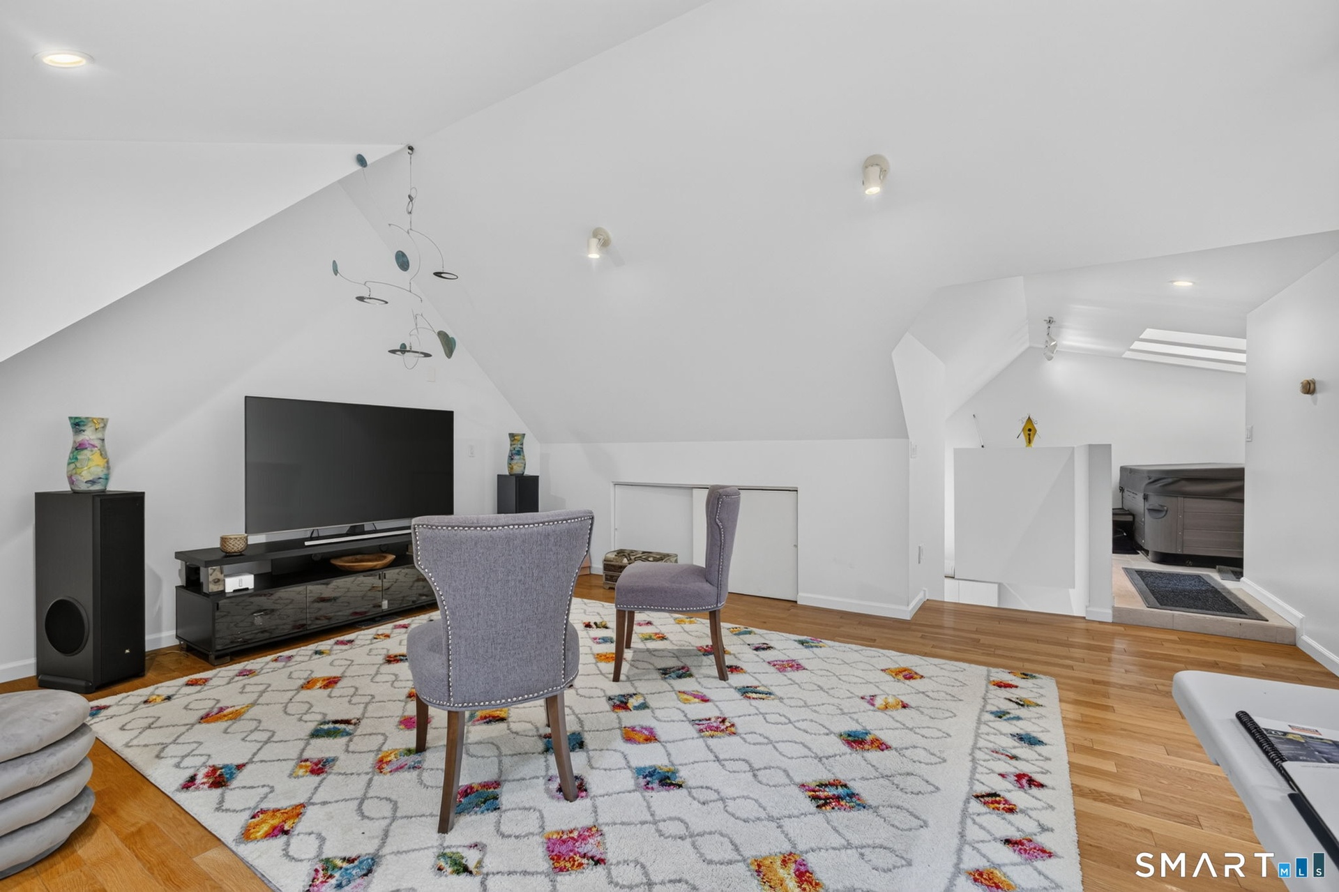 Bonus Room