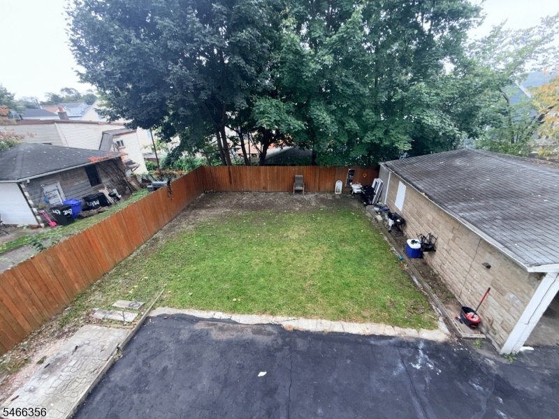 Image of listing
