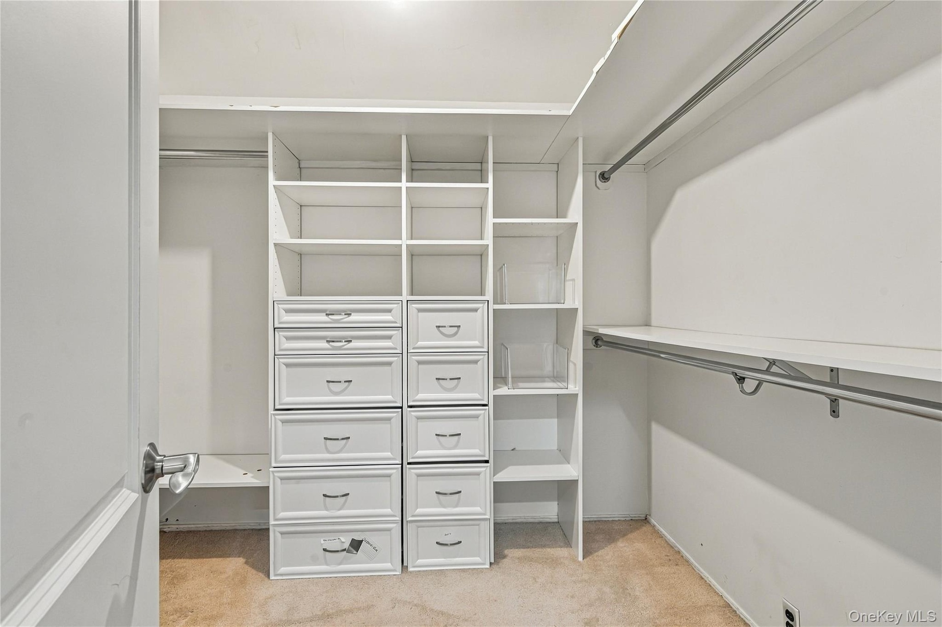 3rd floor-Primary Bedroom closet