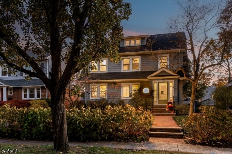 Twilight Front of House