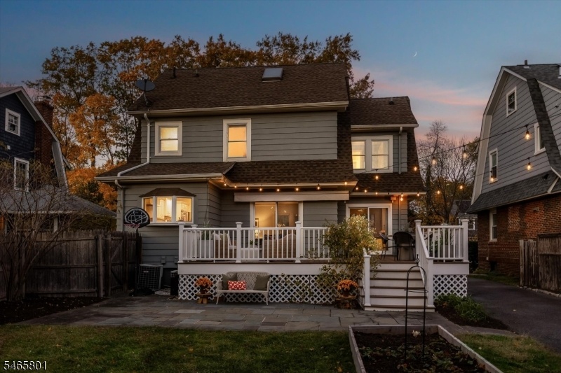 Twilight Back of House