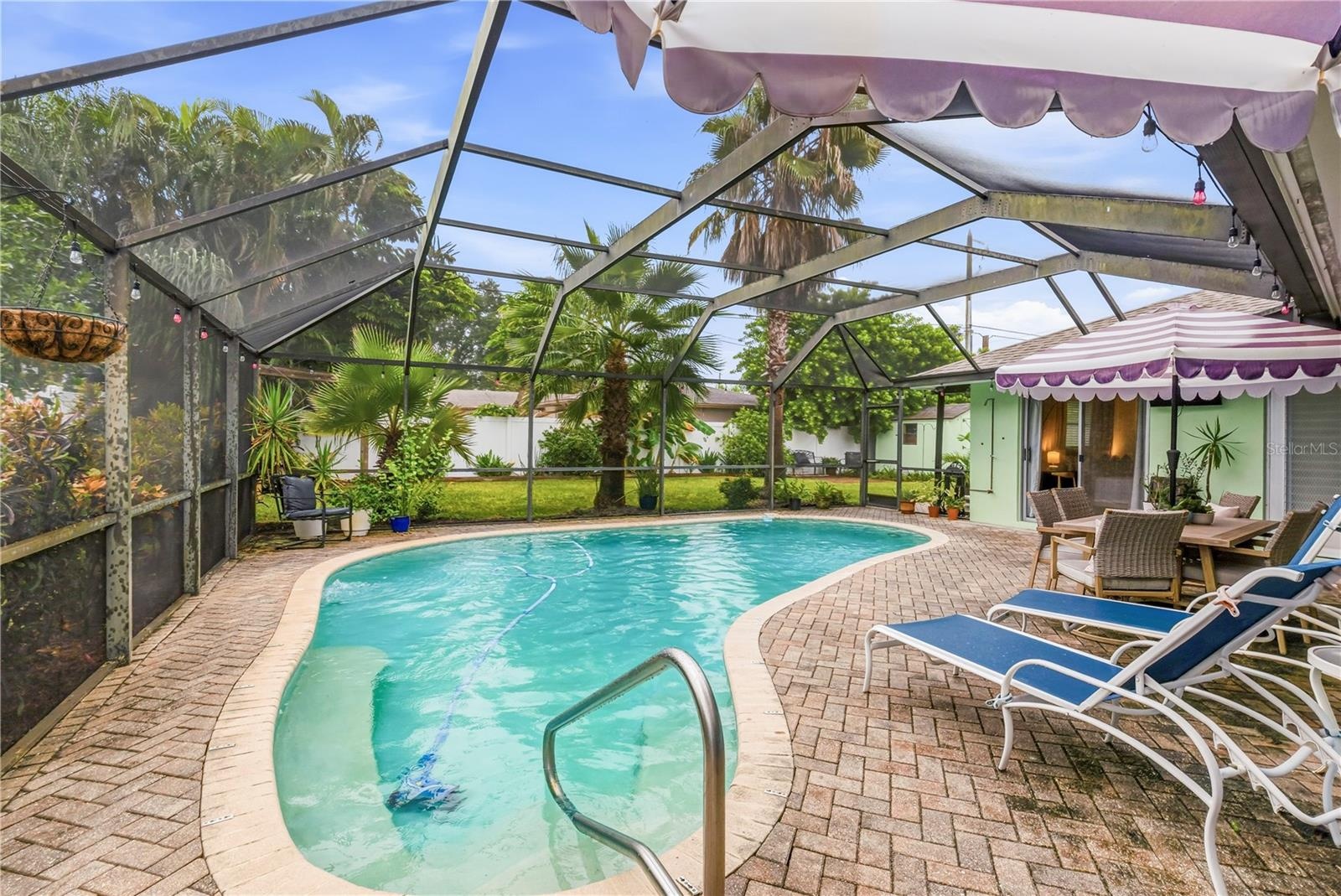Privacy pool view