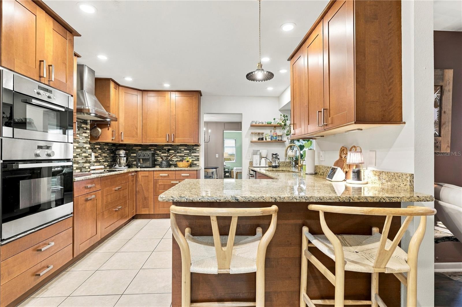 Eat in kitchen space