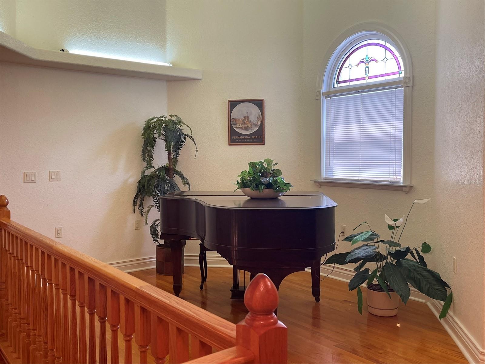 Anderson window provides natural light
