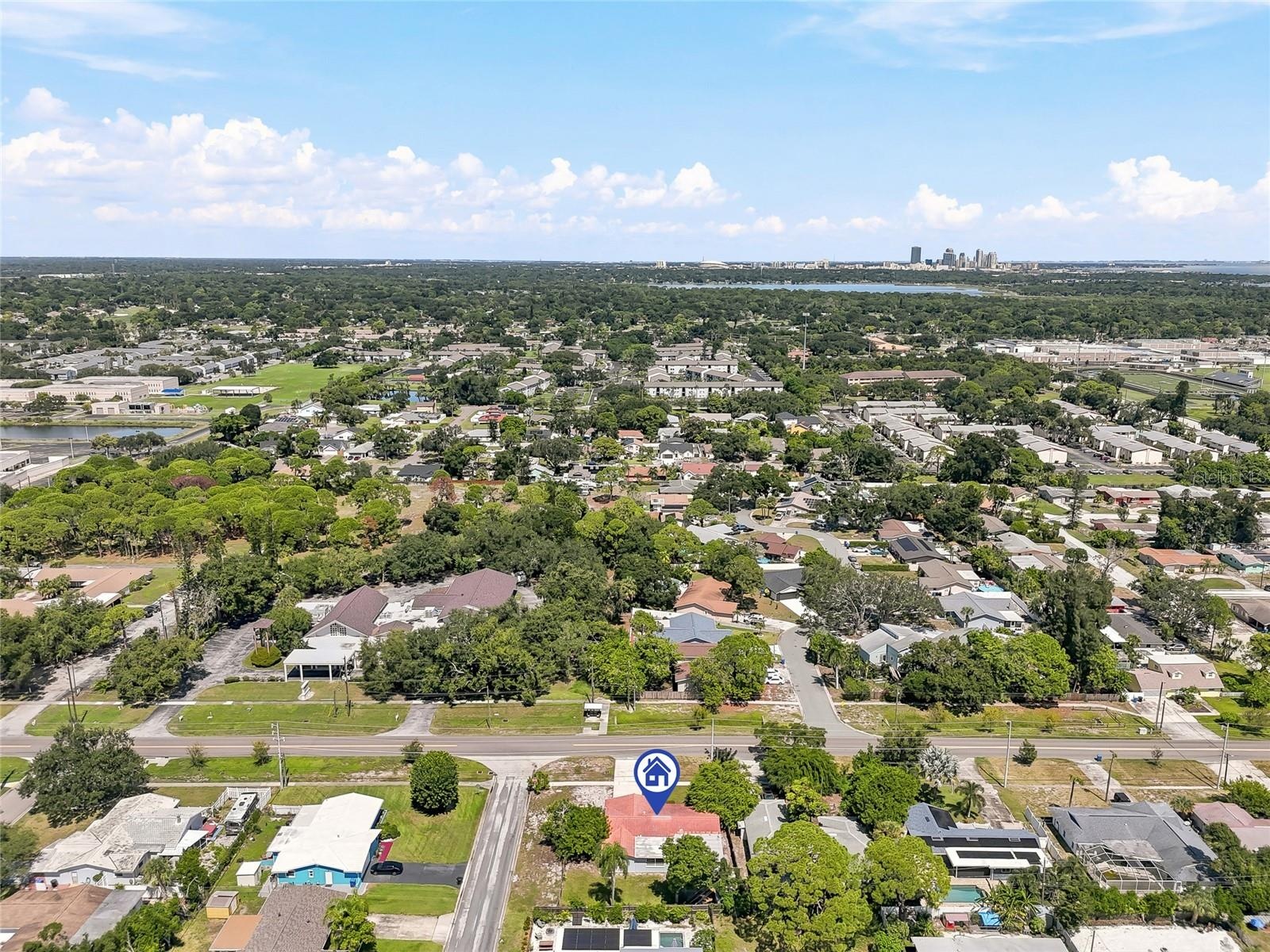 Downtown St. Pete is just a short drive away, putting dining, shopping, arts, and waterfront attractions within easy reach.