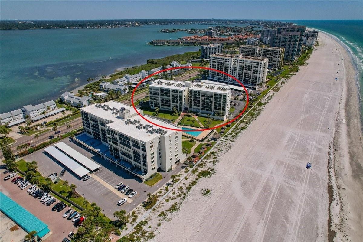 ENJOY THIS COASTAL, BEACHY LIFESTYLE ~ YOU WILL BE SO HAPPY YOU DID :)