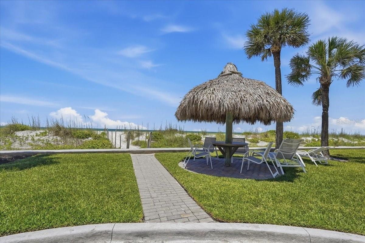 HAVE LUNCH UNDER ONE OF THE TIKI HUTS, BEACH SIDE!!