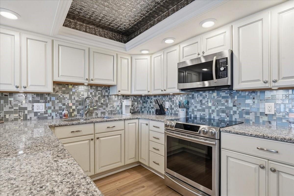 YOU WILL LOVE COOKING HERE!