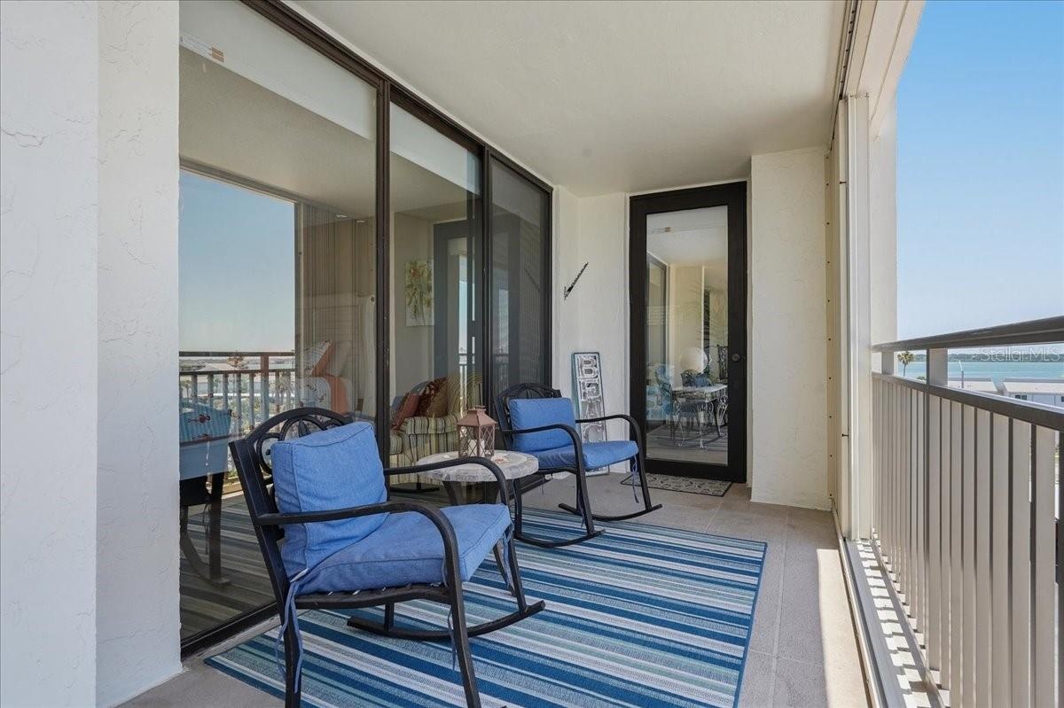 SPACIOUS AND COVERED BALCONY