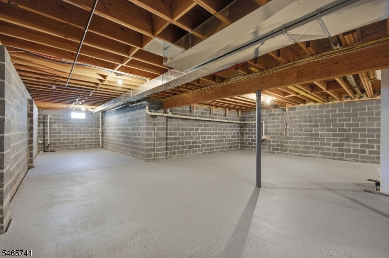 Full Basement