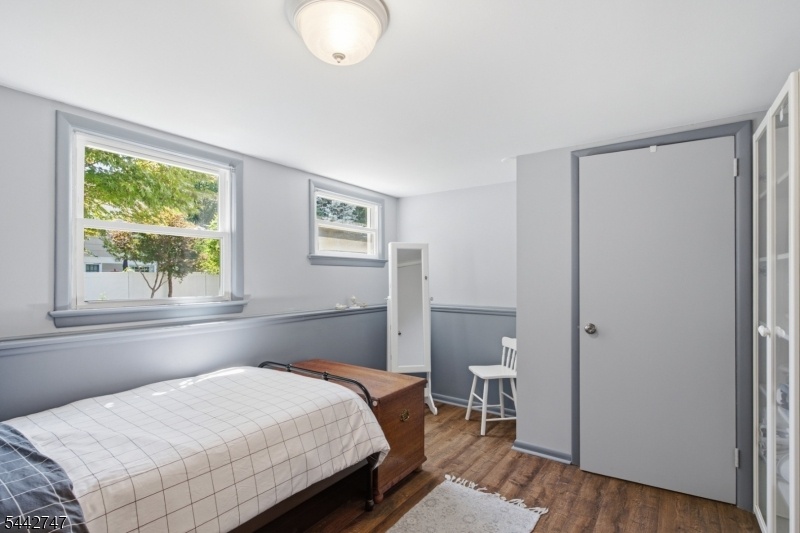1st flr Bed