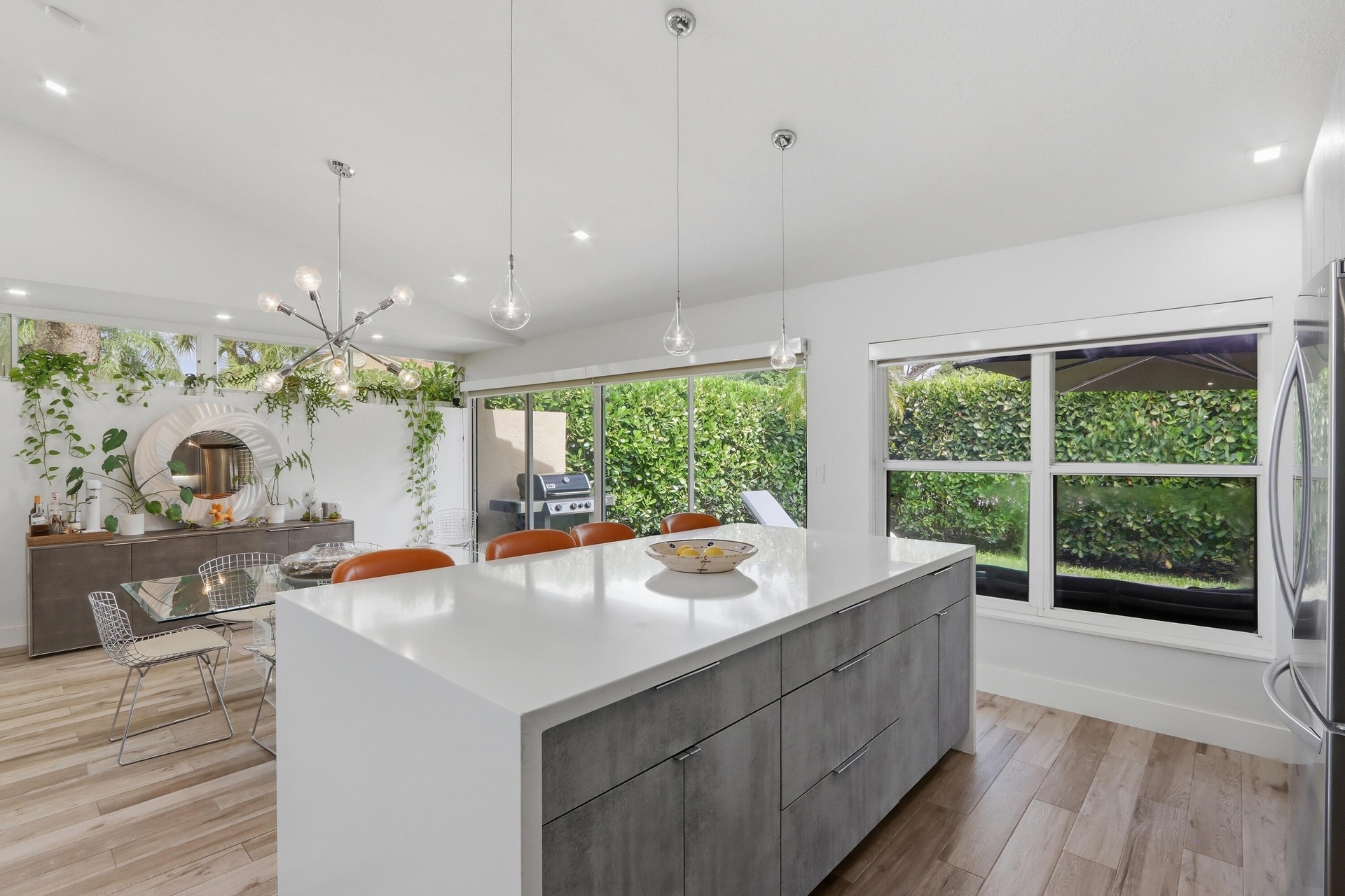 Kitchen Equipped with the best in appliances, Blenders, Juicers, Mixers, Coffee Makers, Toaster Oven, Pressure Cooker & More!