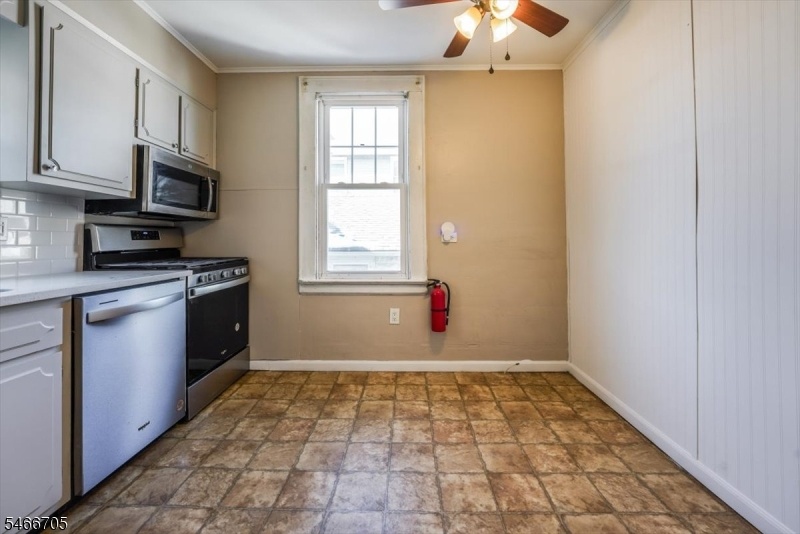 Unit 1: Kitchen