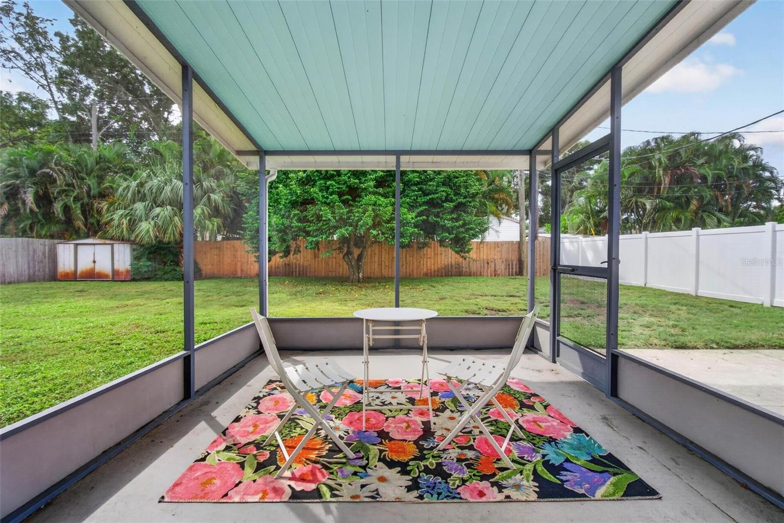 You'll love relaxing in the afternoons with a westerly sunset