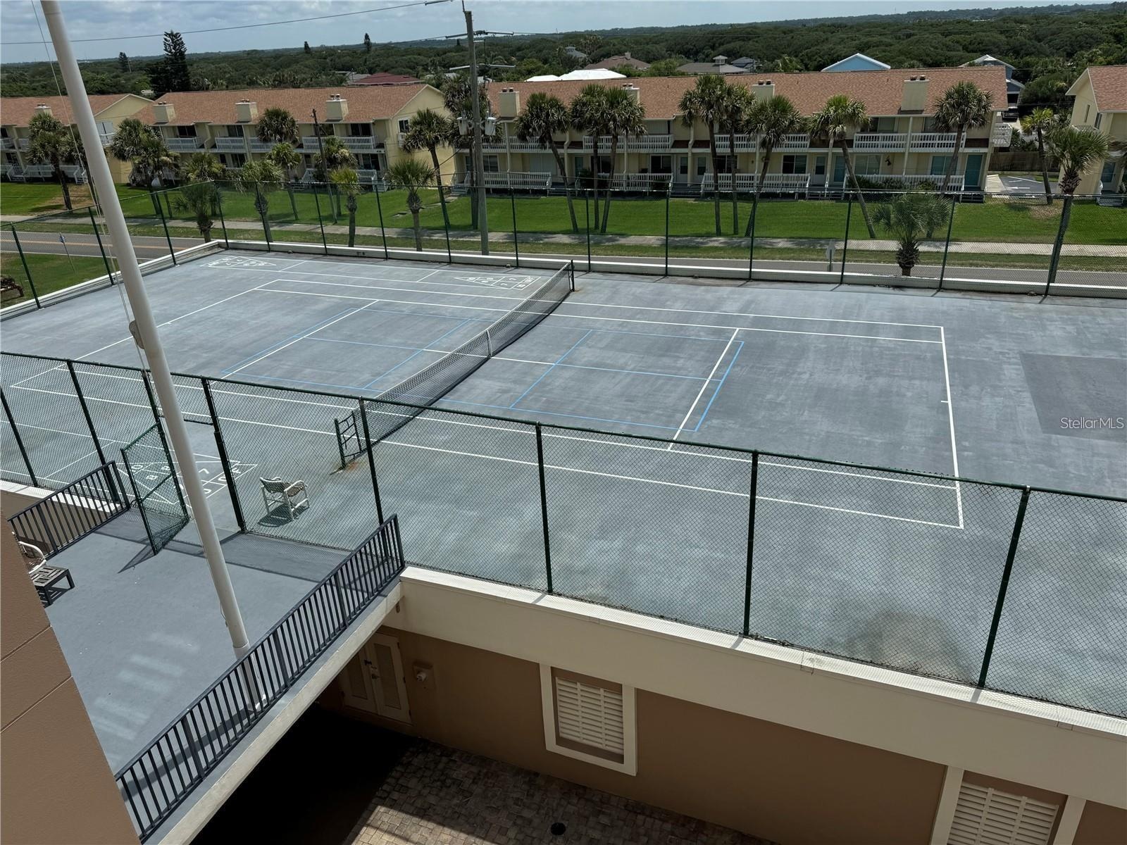 Tennis/Pickleball Court