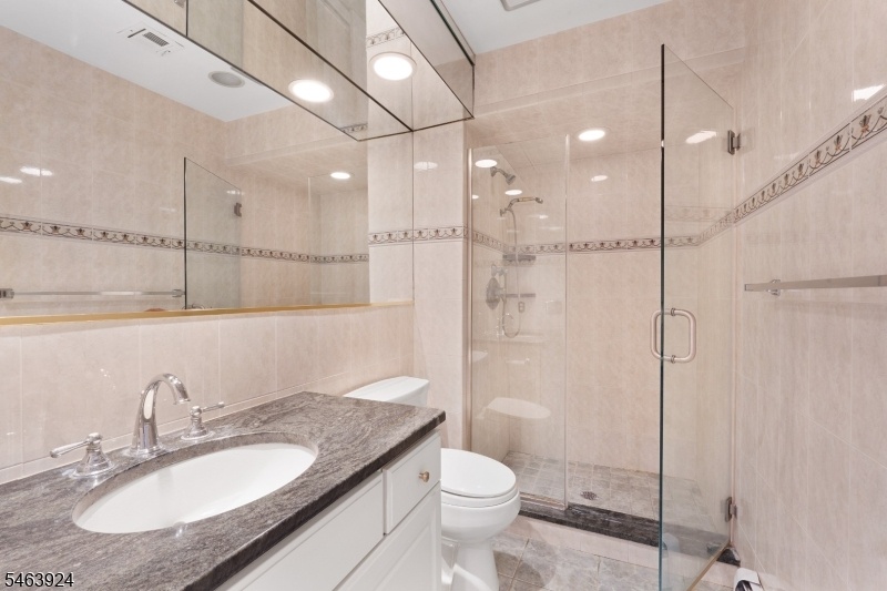 Primary Room Bathroom