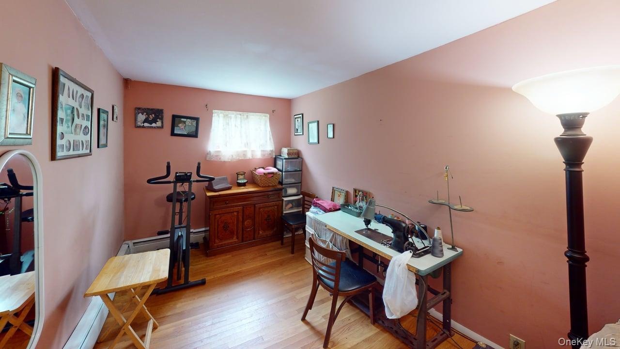 Sewing Room / Craft Room.