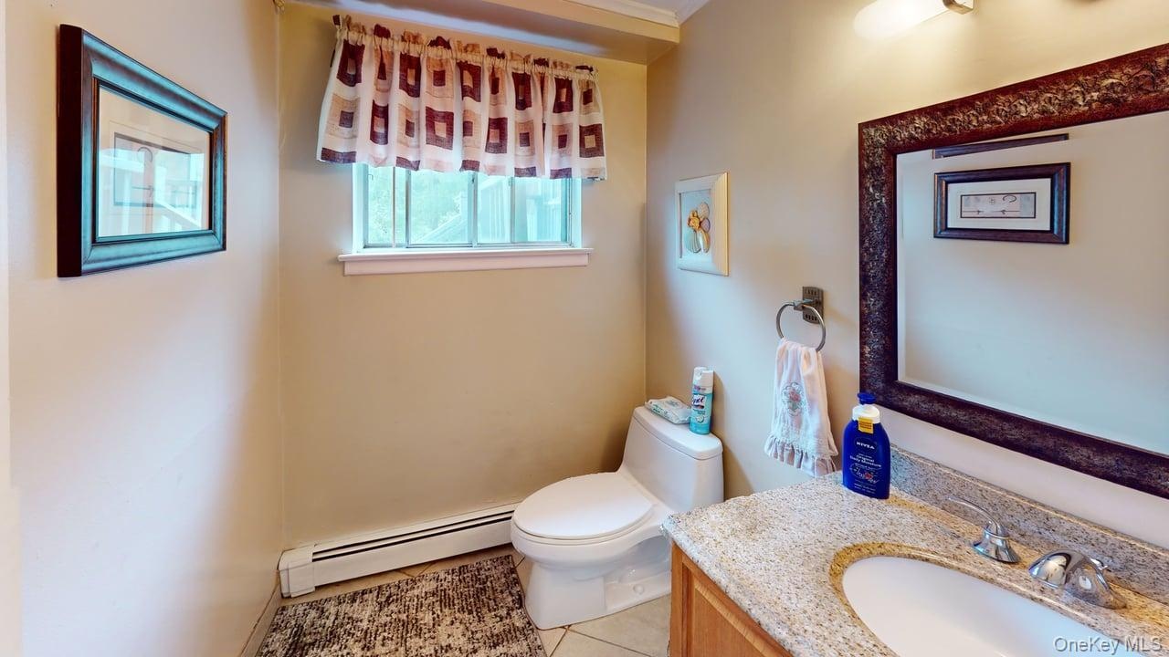 Powder Room.