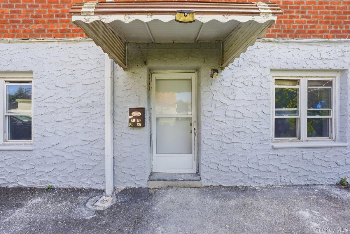 1 Bedroom Walk outApartment