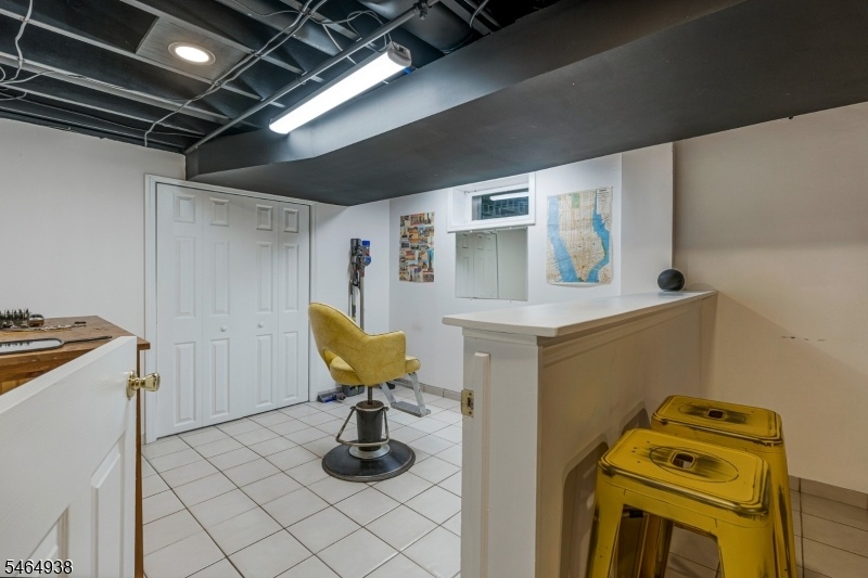Salon area