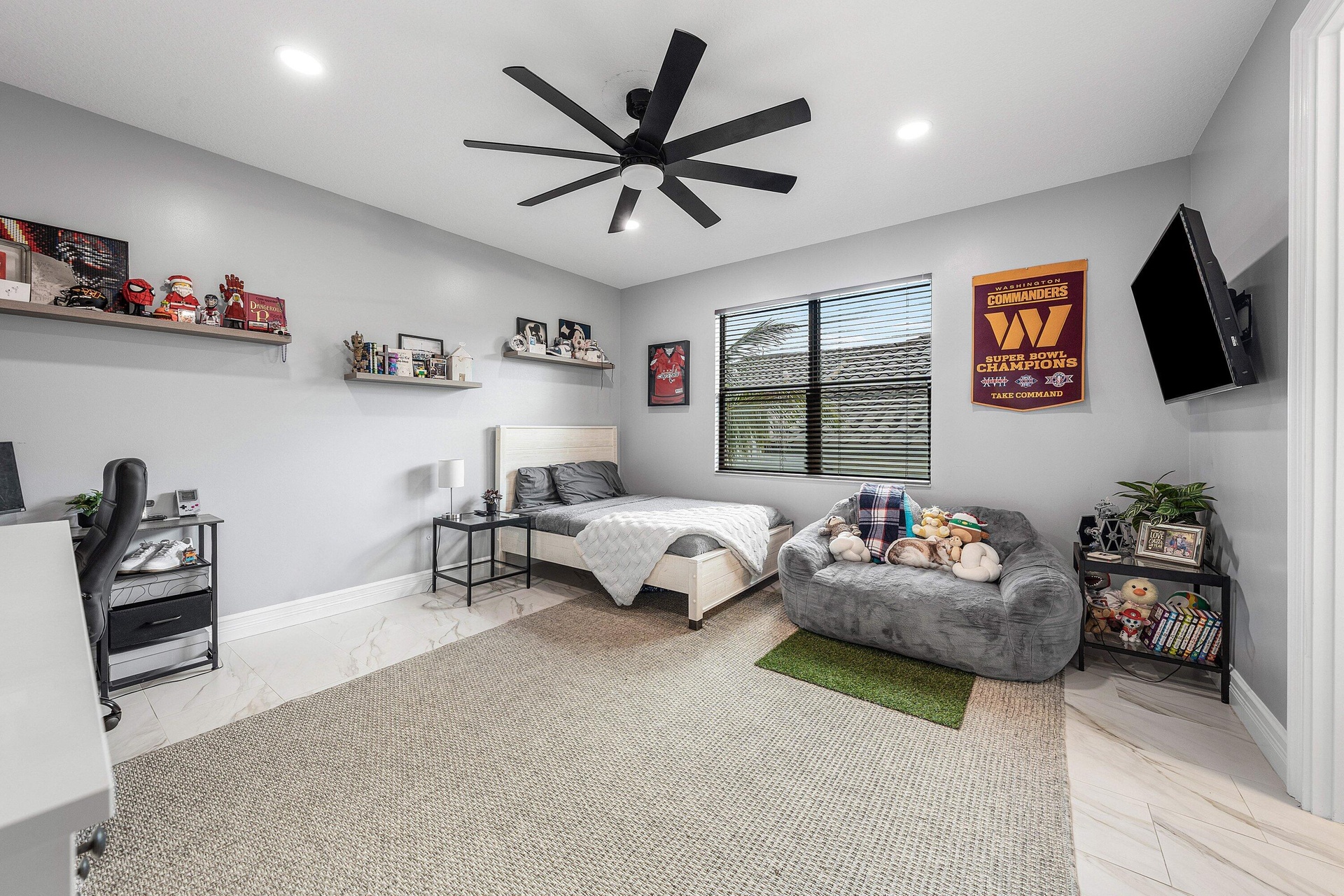Bedroom 5/ ensuite