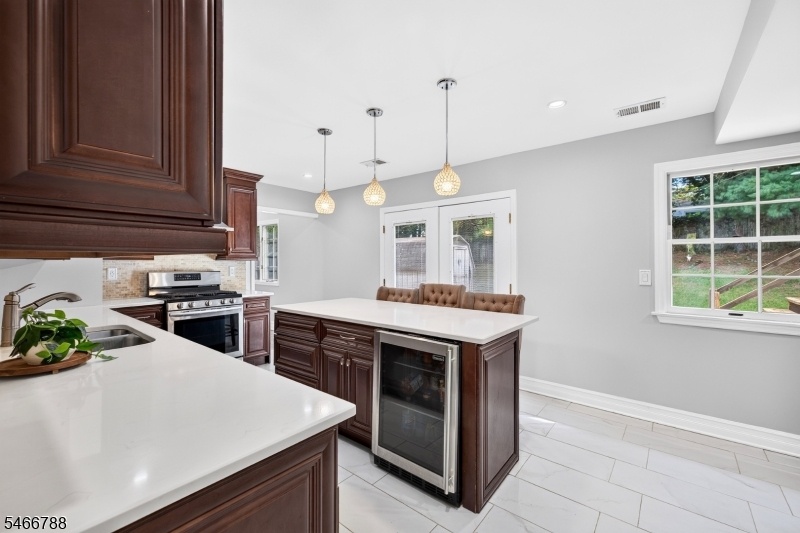 Kitchen (wine Fridge)