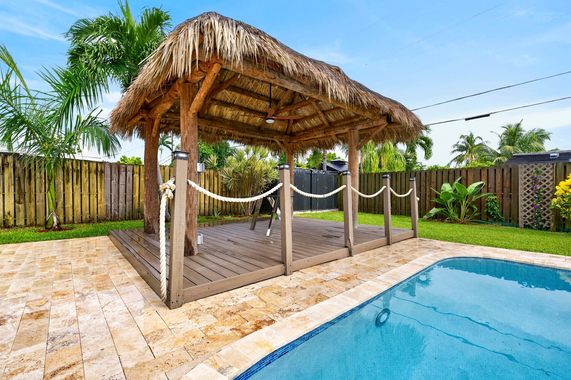 Tiki Hut